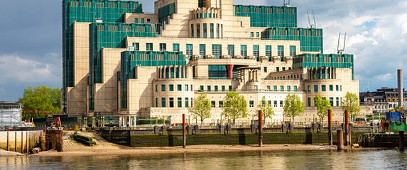 MI6