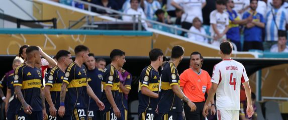 Boca Juniors - Benfica