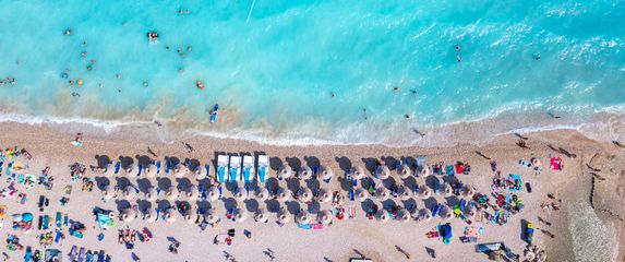 Vela plaža u Baškoj jedna je od najljepših šljunčanih plaža na Jadranu - 13
