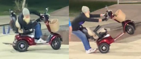 Čovjek s dugom sjedom bradom kako vozi skuter u skateparku