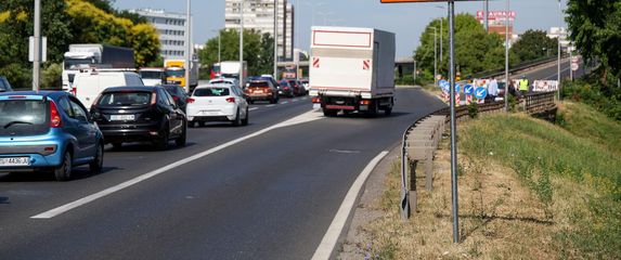 Zatvoren dio petlje u Zagrebu
