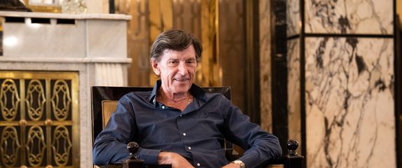 Doktor Des Fernandes