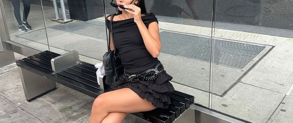 Crna ljetna kombinacija