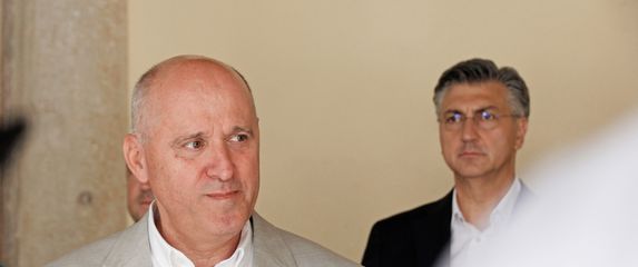 Ministar prostornog uređenja, graditeljstva i državne imovine Branko Bačić