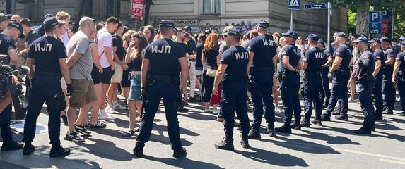 Blokada u Beogradu - 1