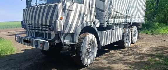 Nova kamuflaža na ruskim vojnim kamionima u Ukrajini