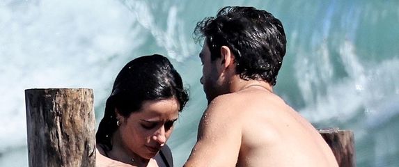 Camila Cabello i Henry Junior Chalhoub - 1