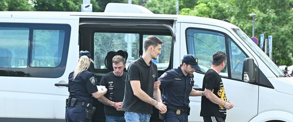 Privođenje četiri muškaraca u Velikoj Gorici - 4