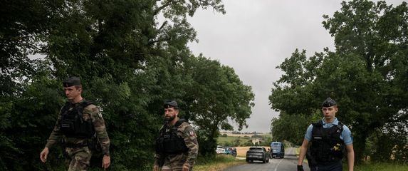 Potraga za djevojčicom u Francuskoj