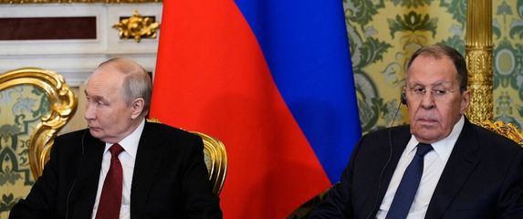 Vladimir Putin i Sergej Lavrov