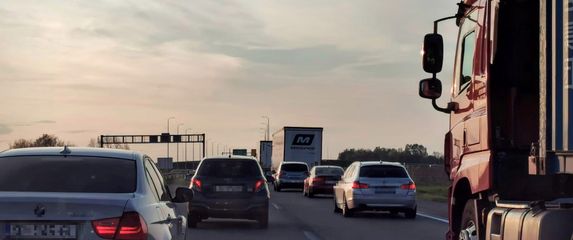 Automobil, ilustracija
