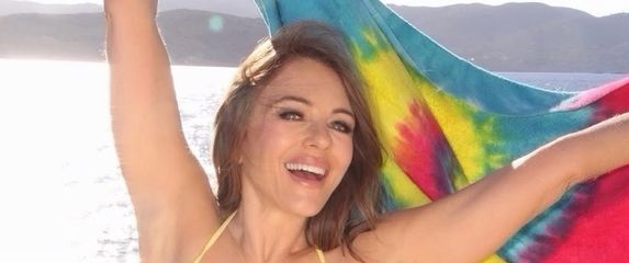 Elizabeth Hurley - 5