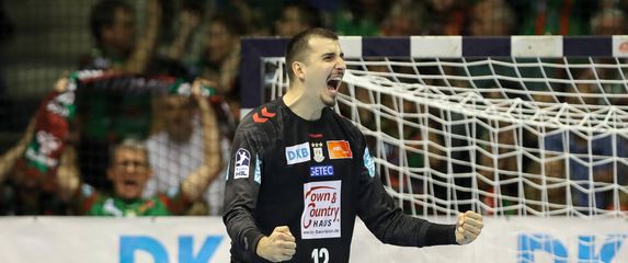 Matej Mandić
