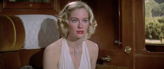 Cybill Shepherd - 10