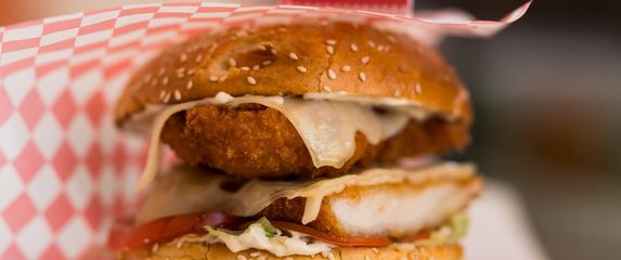 Quick Feet – Pete: Burger koji je uvijek korak ispred