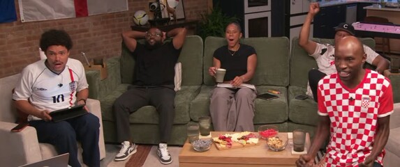 Reakcije komičara na gol