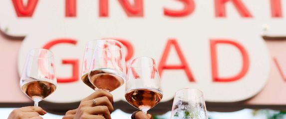 Vinski grad Zagreb - 2