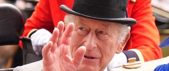 Kralj Charles III. - 5