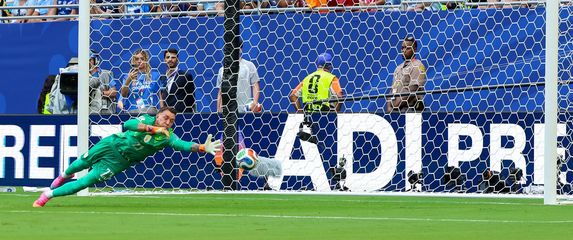 Muslera prima gol