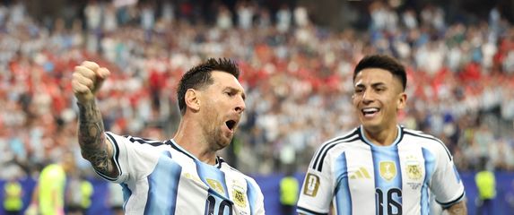 Lionel Messi i Thiago Almada
