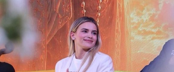 Ana Lucía Pineda - 1
