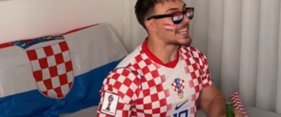 Navijač Hrvatske u isčekivanju dvoboja s Panamom