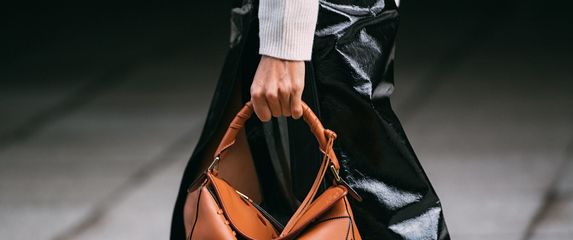 Loewe Puzzle
