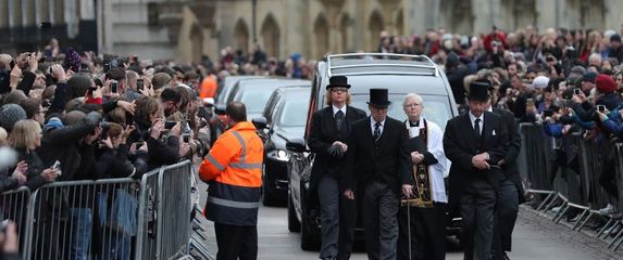 Pogreb Stephena Hawkinga (Foto: AFP)