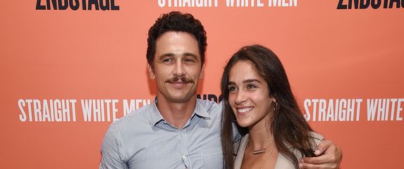 James Franco i Isabel Pakzad (Foto: AFP)