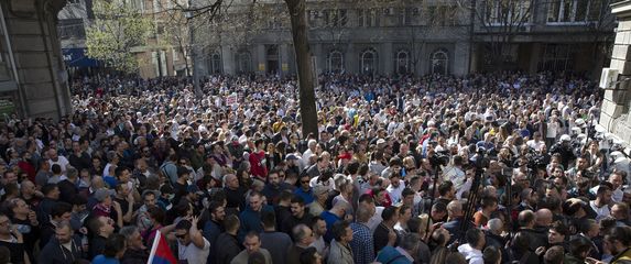 Prosvjedi u Beogradu (Foto: AFP)