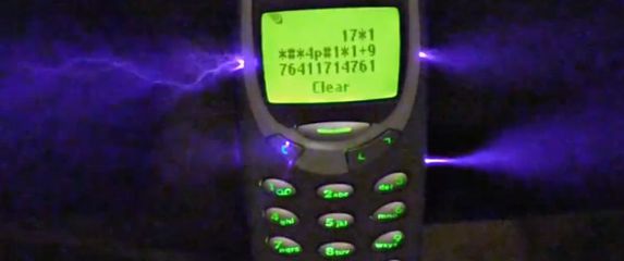 Nokia 3310 (Foto: Screenshot)