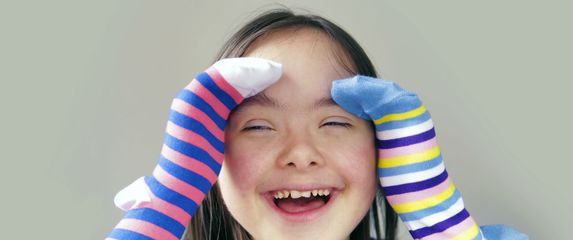 Svjetski dan sindroma Down obilježava se nošenjem šarenih, rasparenih čarapa