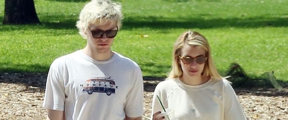 Emma Roberts, Evan Peters (Foto: Profimedia)