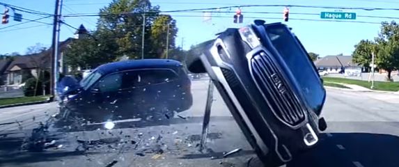 Prometna nesreća