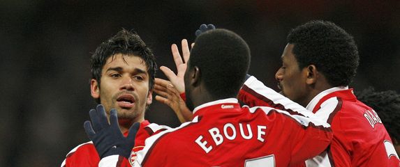 Eduardo u dresu Arsenala
