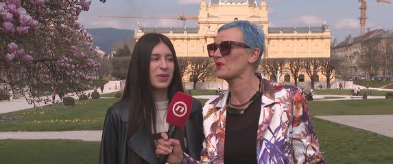 Ella Iza ponoći - 1