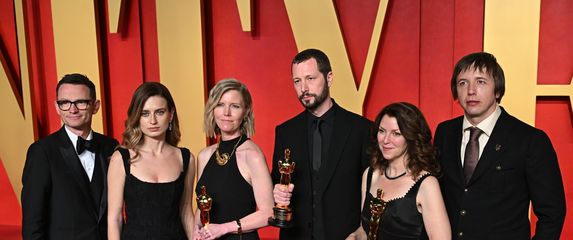 Ekipa filma ''20 dana u Mariupolju'' - 2