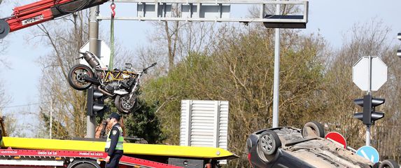 U prometnoj nesreći u Velikoj Gorici smrtno stradao motociklist - 3
