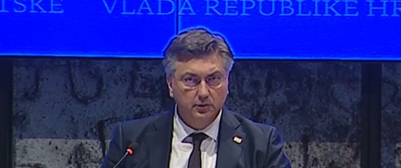 Premijer Andrej Plenković na sjednici Vlade