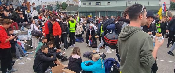 Studenti na putu za Beograd