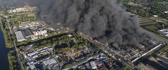 Požar poljskog šoping-centra iz svibnja 2024. koji se povezuje s litavskim slučajem