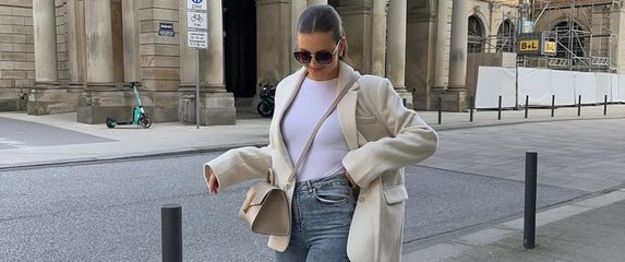 Outfit sa skinny trapericama za proljeće