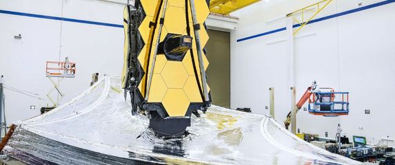 Svemirski teleskop James Webb