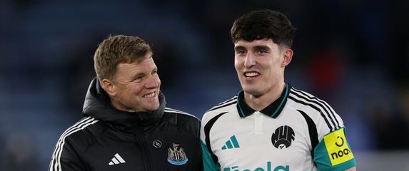 Eddie Howe i Tino Livramento