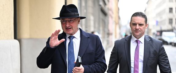 Gordan Grlić Radman