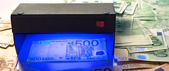 Krivotvorene novčanice, ilustracija