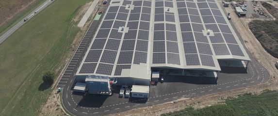 Tvornica pločastog namještaja kraj Bjelovara