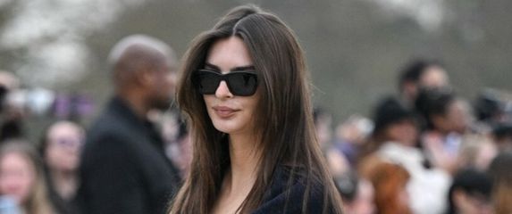 Emily Ratajkowski - 4