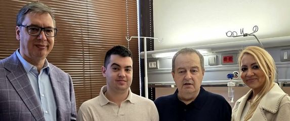 Aleksandar Vučić i Ivica Dačić