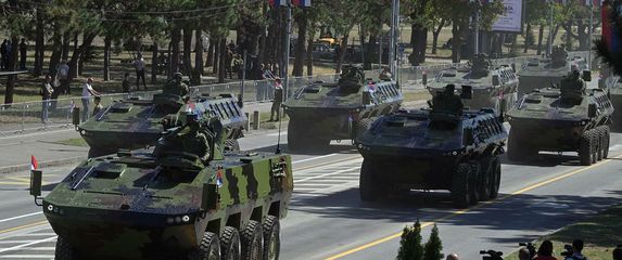 Vojna parada u Srbiji